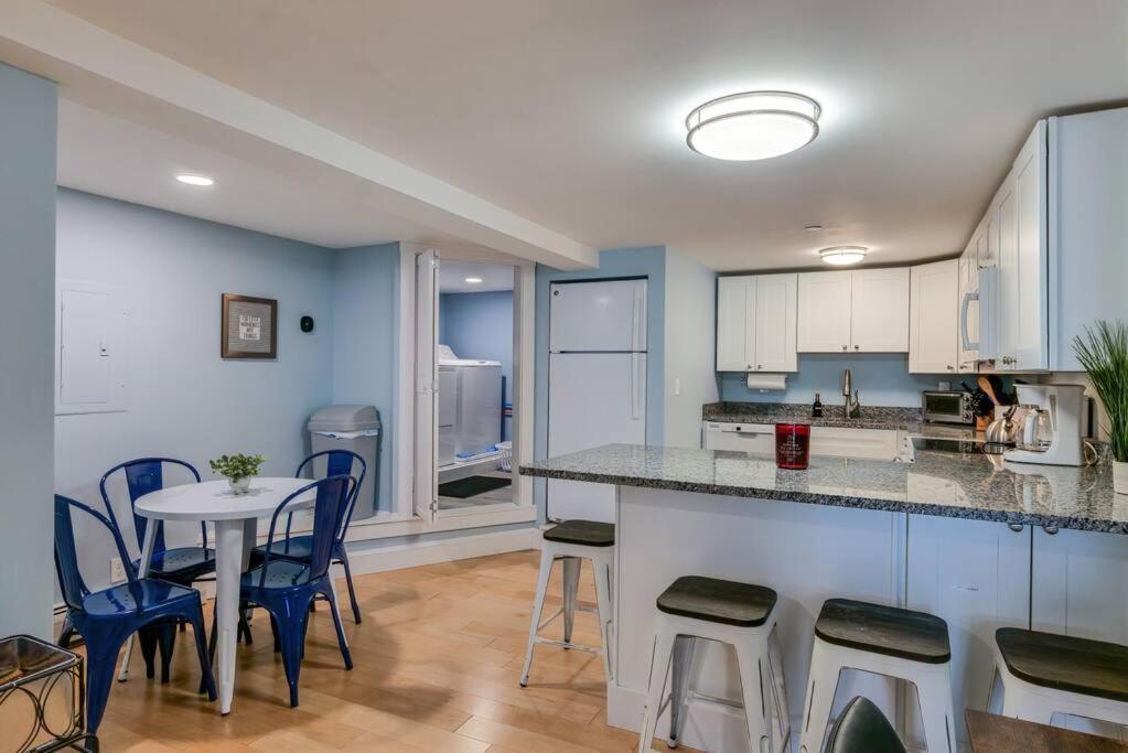 2Br Apt W/ 3 Min Walk To Downtown Swh - Low Tide Southwest Harbor Eksteriør billede